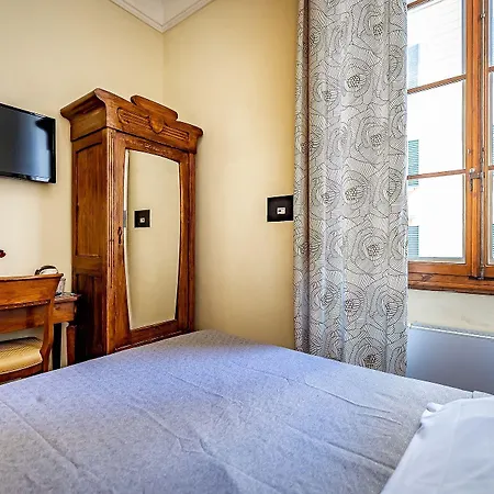 Bed & Breakfast Tourist House Liberty Firenze