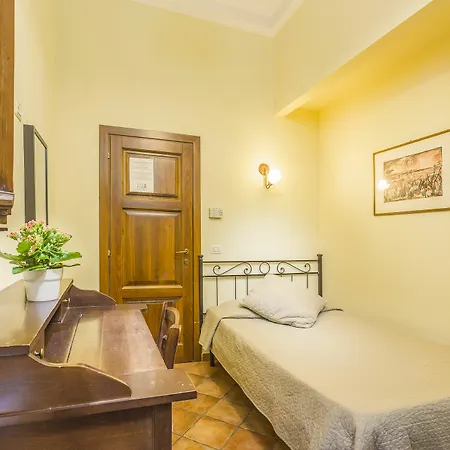 Couette-café Tourist House Liberty 2*